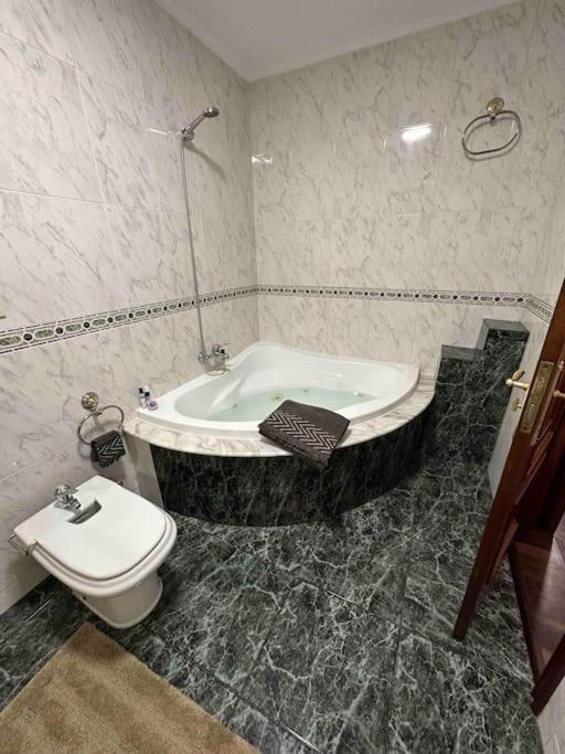 Gran Terraza Muy Centrico Apartment Vigo Ngoại thất bức ảnh